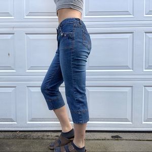 Embroidered Capri Jeans